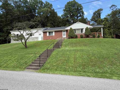 114 Woodlyn Drive Weston WV 26452