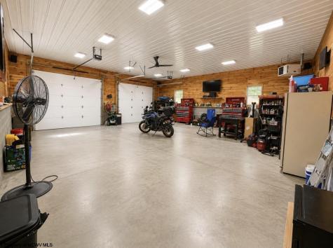 114 Woodlyn Drive Weston WV 26452