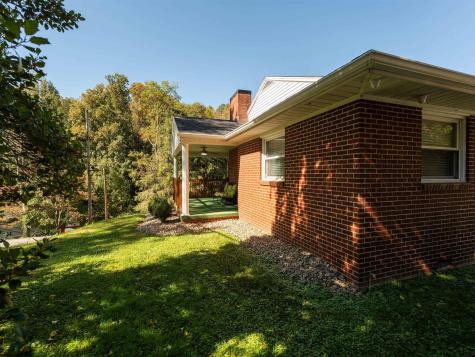 114 Woodlyn Drive Weston WV 26452