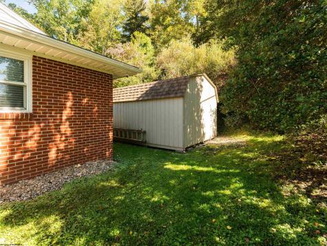 114 Woodlyn Drive Weston WV 26452