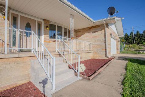 207 Buchanan Drive Masontown PA 15461