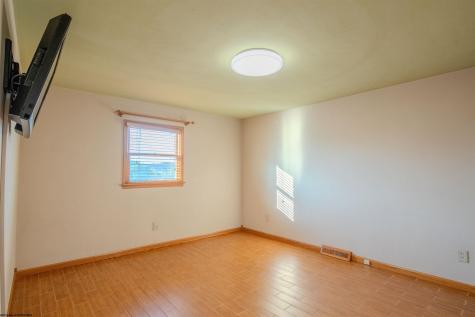 207 Buchanan Drive Masontown PA 15461