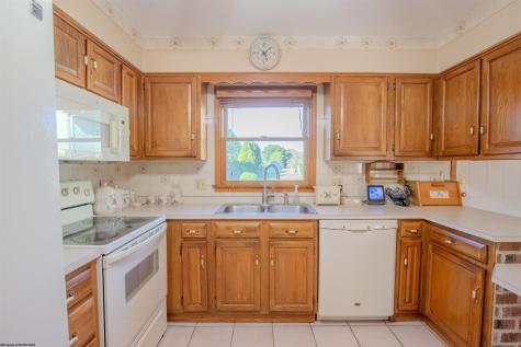 207 Buchanan Drive Masontown PA 15461