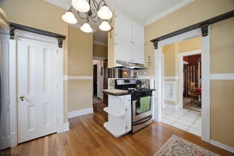 517 Stanley Avenue Clarksburg WV 26301