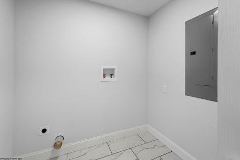 1037 Virginia Avenue Fairmont WV 26554