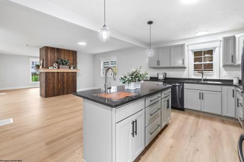 1037 Virginia Avenue Fairmont WV 26554