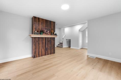 1037 Virginia Avenue Fairmont WV 26554