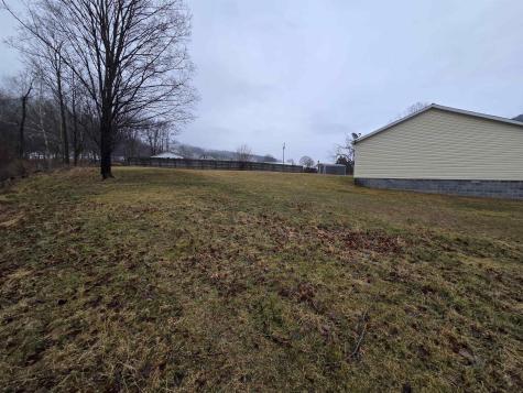 60 Annie Lane Circleville WV 26804