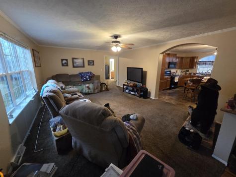 60 Annie Lane Circleville WV 26804
