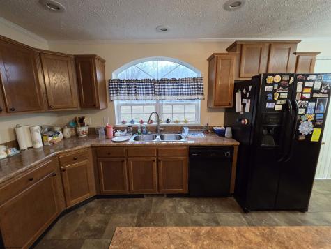 60 Annie Lane Circleville WV 26804