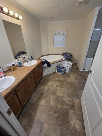 60 Annie Lane Circleville WV 26804