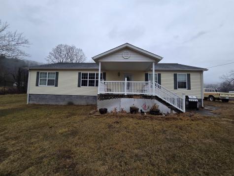 60 Annie Lane Circleville WV 26804