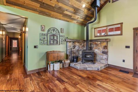 2246 Cravens Run Road Elkins WV 26241