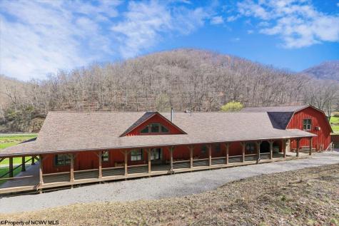 2246 Cravens Run Road Elkins WV 26241
