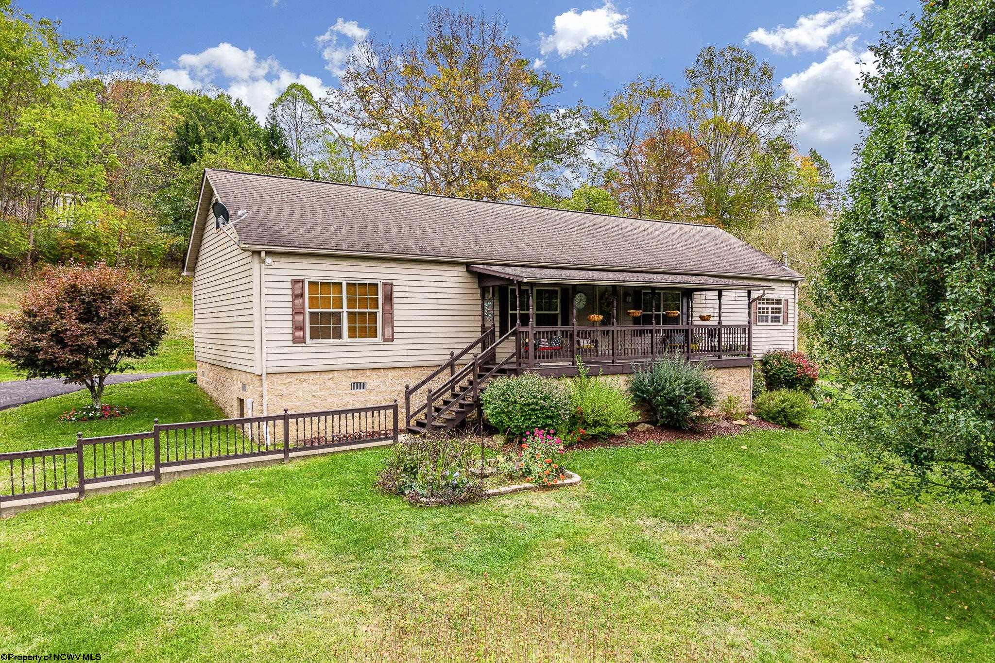 1252 Monumental Road Fairmont WV 26554