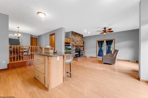 1252 Monumental Road Fairmont WV 26554