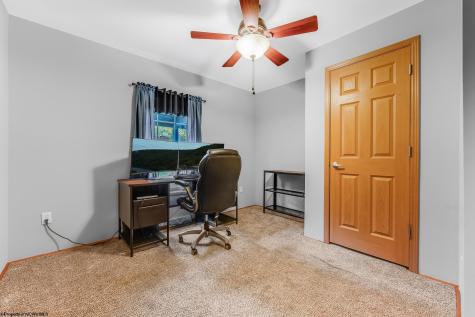 1252 Monumental Road Fairmont WV 26554