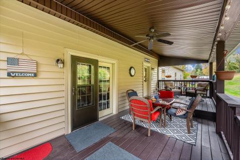 1252 Monumental Road Fairmont WV 26554