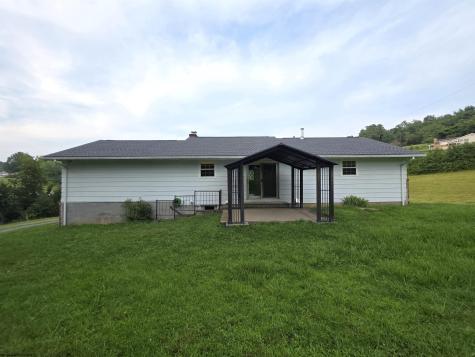 3322 Fairmont Avenue Fairmont WV 26554