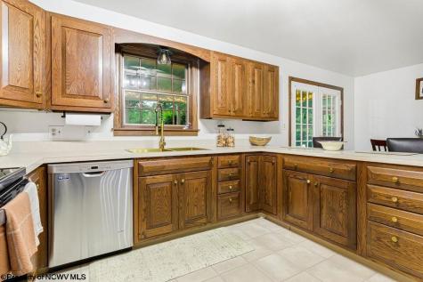 28 Diana Drive Fairmont WV 26554