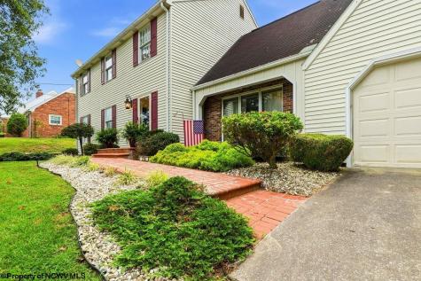 28 Diana Drive Fairmont WV 26554