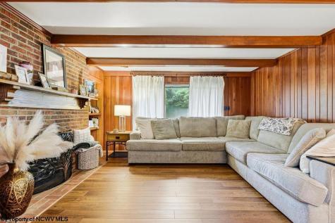 28 Diana Drive Fairmont WV 26554