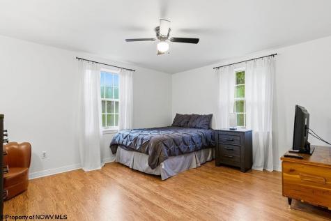 28 Diana Drive Fairmont WV 26554