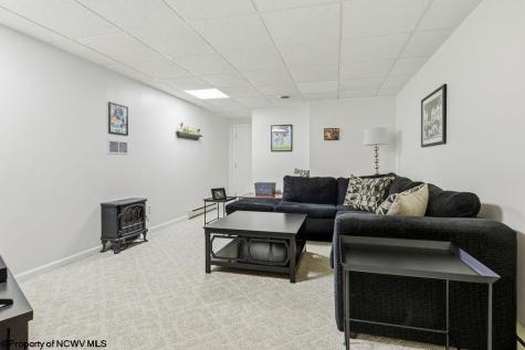 28 Diana Drive Fairmont WV 26554