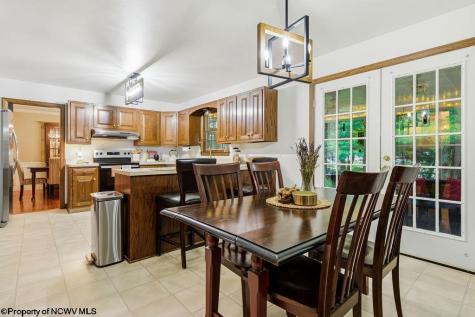 28 Diana Drive Fairmont WV 26554