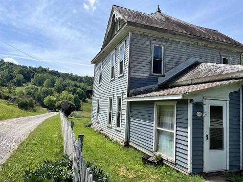 911 Wheeler Fork Road Horner WV 26372