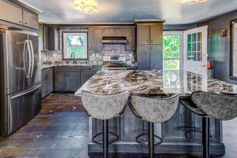 542 Cherokee Drive Morgantown WV 26508