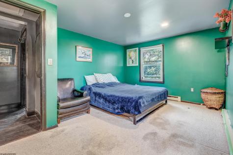 542 Cherokee Drive Morgantown WV 26508