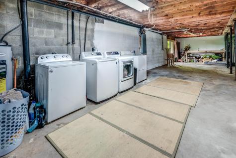 542 Cherokee Drive Morgantown WV 26508