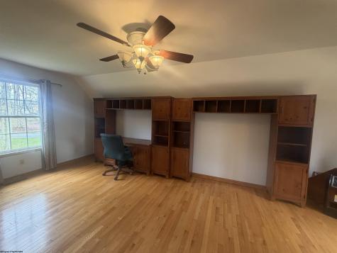 54 Deerbrook Lane Belington WV 26250