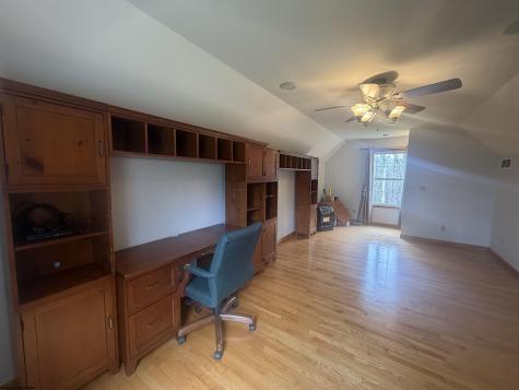 54 Deerbrook Lane Belington WV 26250