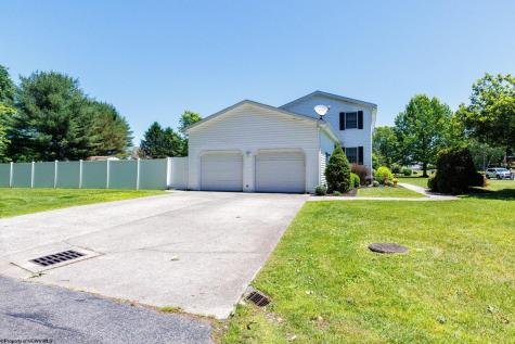 318 Fairlawn Drive Buckhannon WV 26201