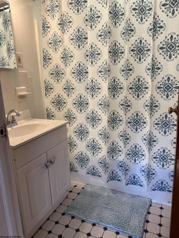 1523 N 16th Street Clarksburg WV 26301