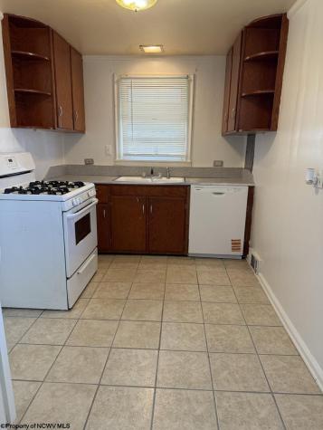 1523 N 16th Street Clarksburg WV 26301