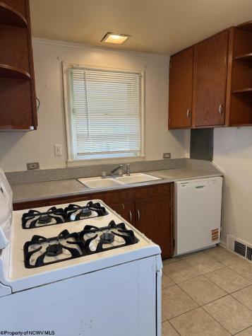 1523 N 16th Street Clarksburg WV 26301