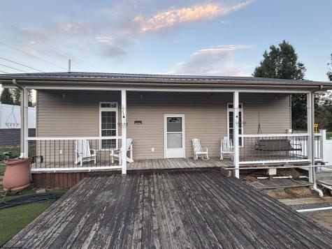 53 Tall Timber Lane Clarksburg WV 26301-5747