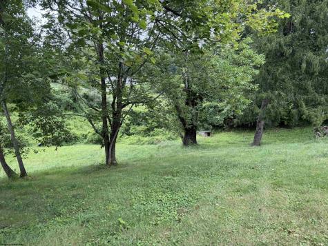 6013 Brown Street Clarksburg WV 26301