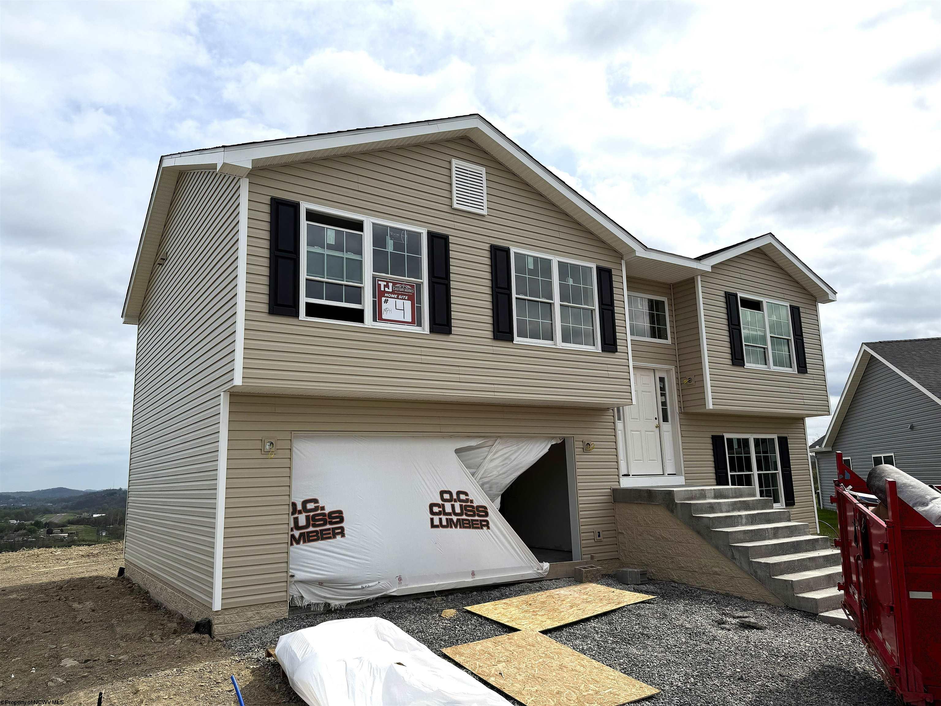 4 Martin's Perch Street Fairmont WV 26554
