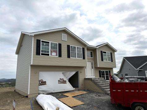 4 Martin's Perch Street Fairmont WV 26554