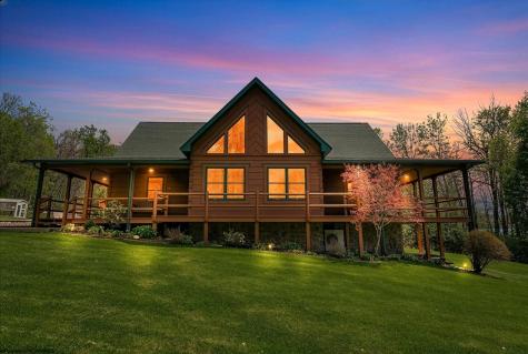 12 E Miller Road Albright WV 26519