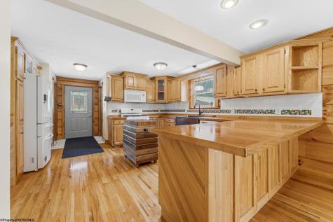 12 E Miller Road Albright WV 26519