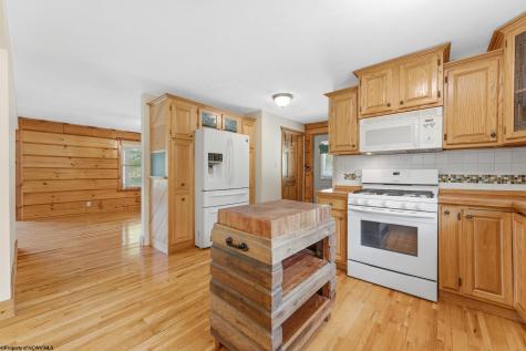 12 E Miller Road Albright WV 26519