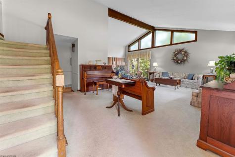 173 Poplar Drive Morgantown WV 26505