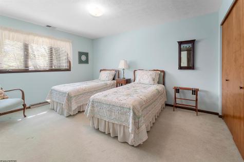 173 Poplar Drive Morgantown WV 26505