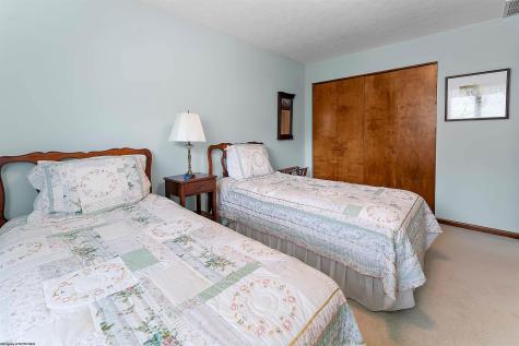 173 Poplar Drive Morgantown WV 26505