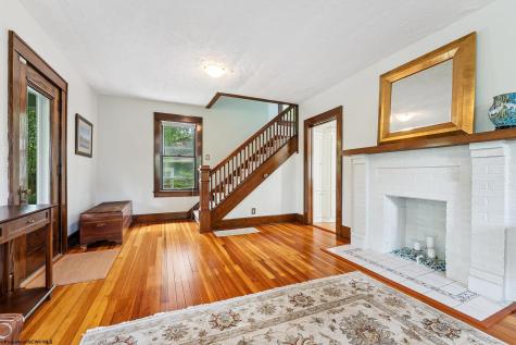 107 Ridgeley Road Morgantown WV 26505